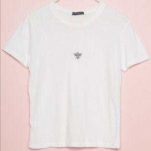 NWT Brandy Melville bee shirt